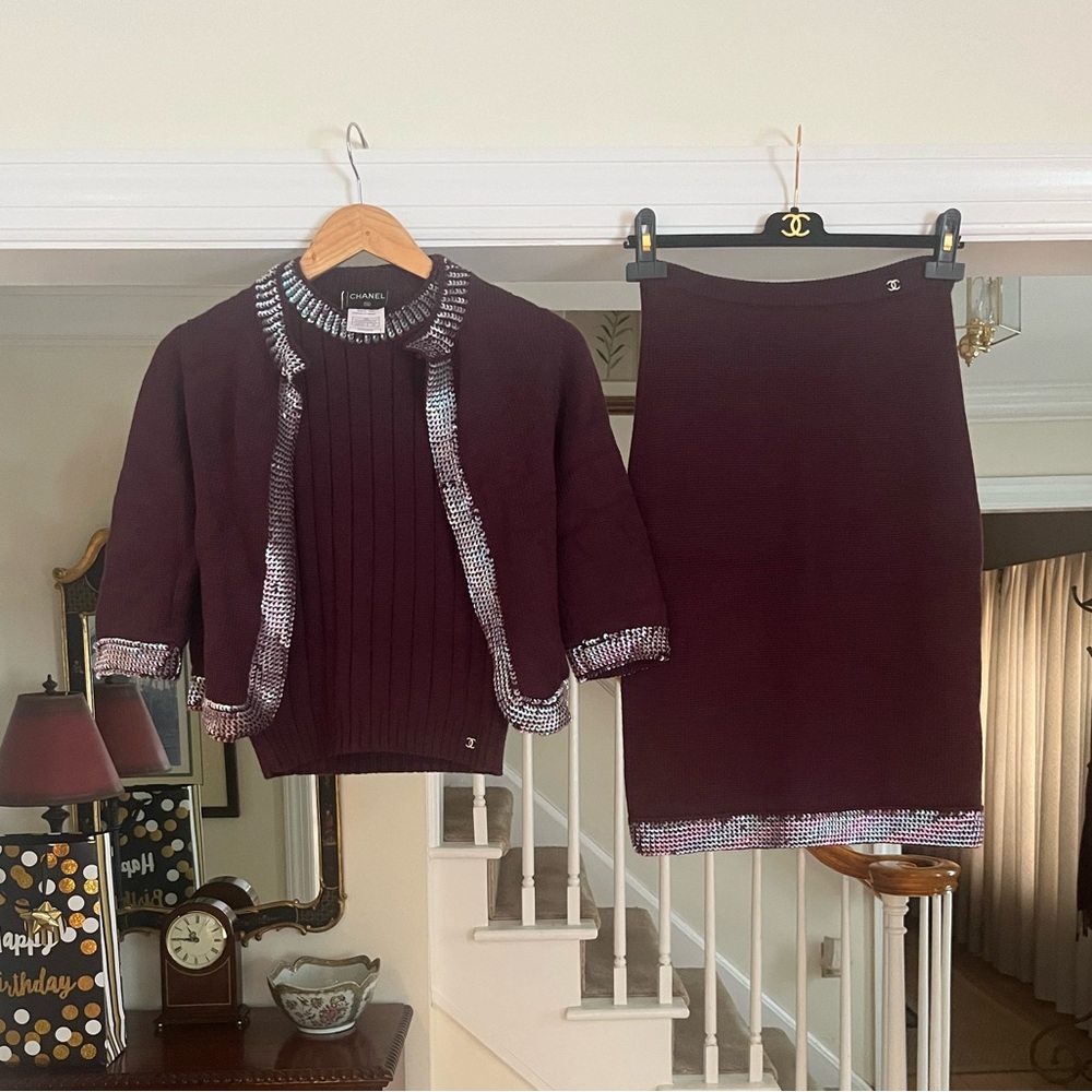 Chanel 1999 Fall/Winter Burgundy Wool Knit Skirt Set